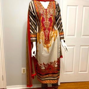 Pakistani/indian formal/casual dresses
